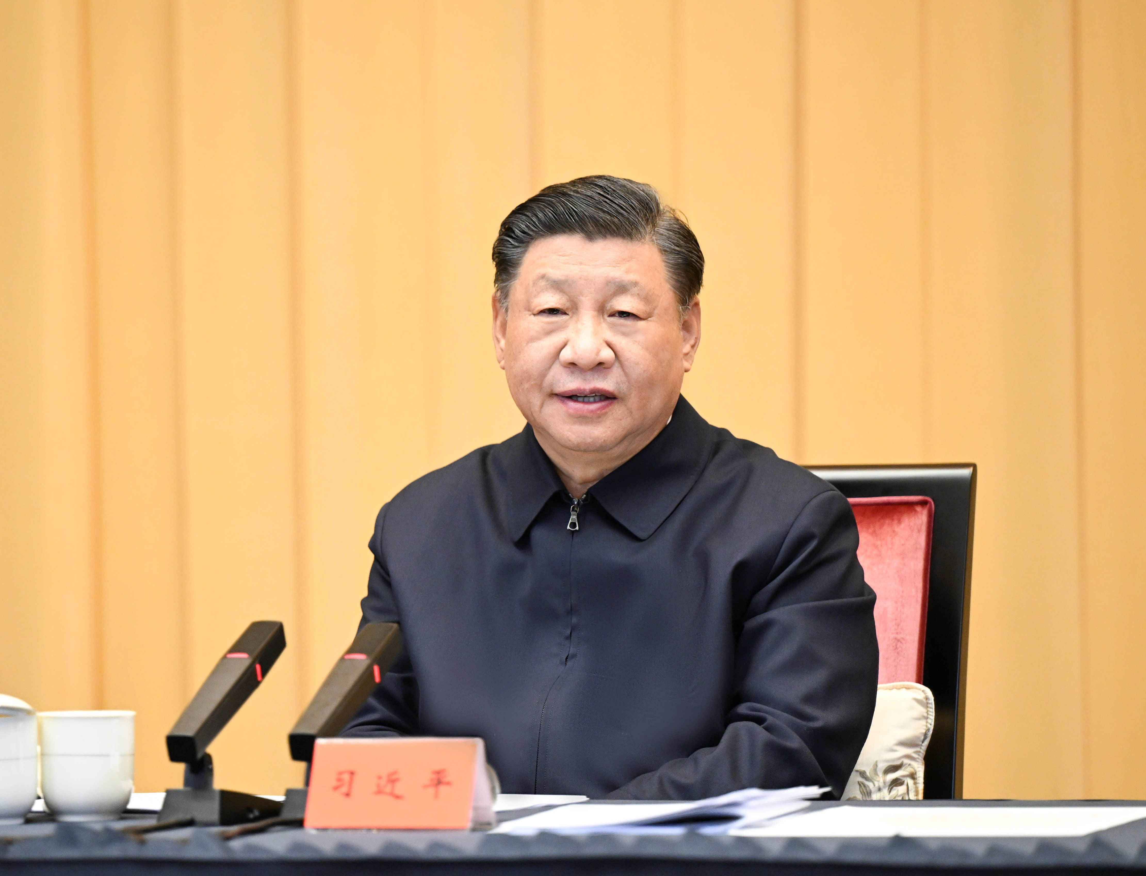 China zegt dat het begrotingsbeleid gematigd moet worden versterkt