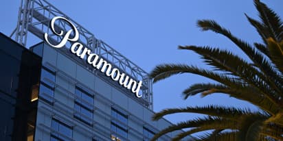 Skydance extends final Paramount offer as merger talks stick on shareholder vote