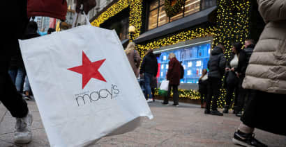 Arkhouse bid for Macy's nears diligence, but activist to continue proxy fight