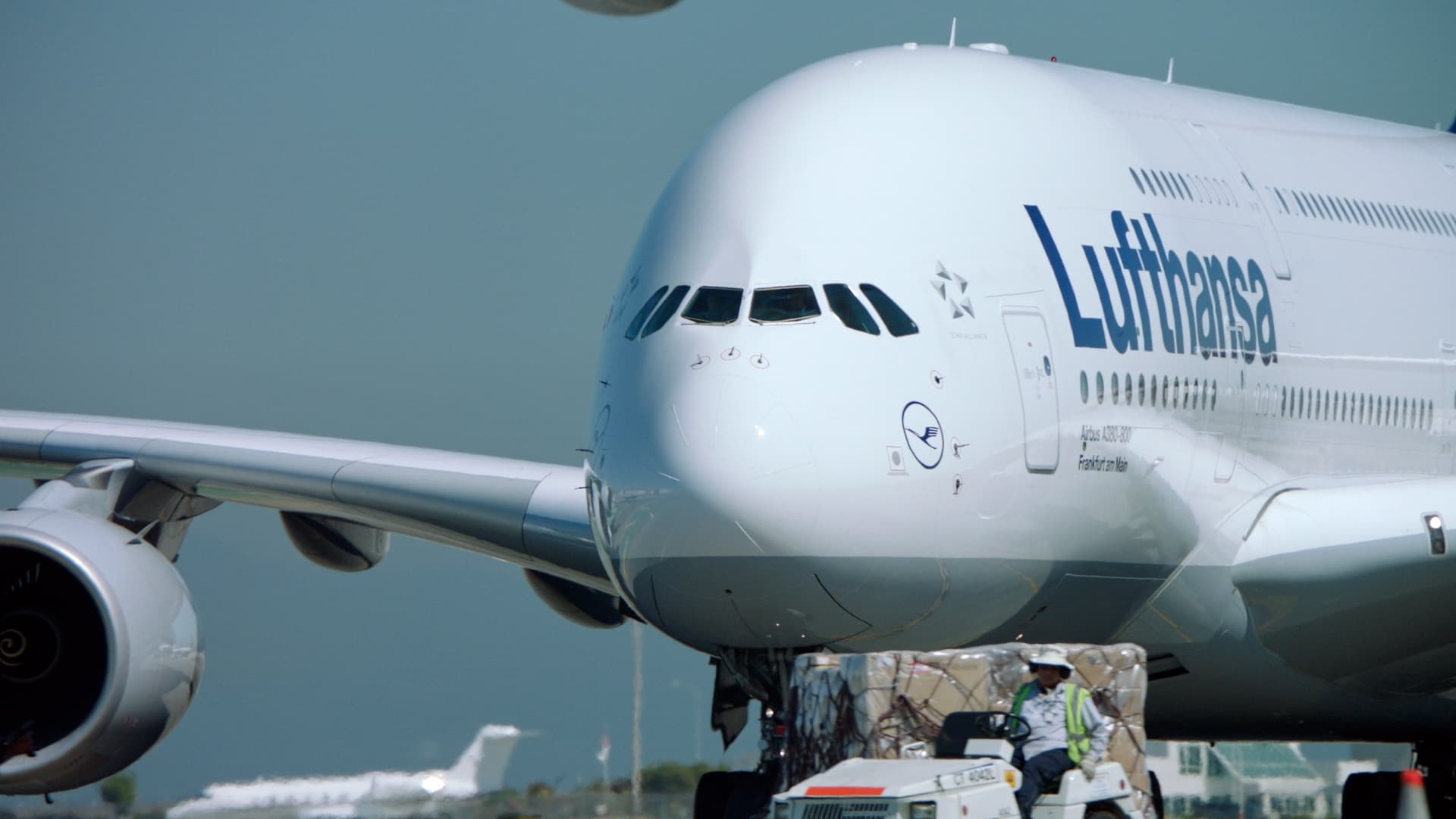 Por que o gigante Airbus A380 reapareceu inesperadamente?