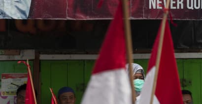 Indonesians head to the polls in February. Here are key issues 
