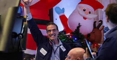 Santa Claus rally period starts on Friday with an average gain of about 1%