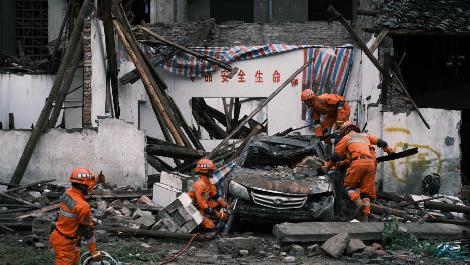 Death toll rises to 111 after earthquake in China's Gansu