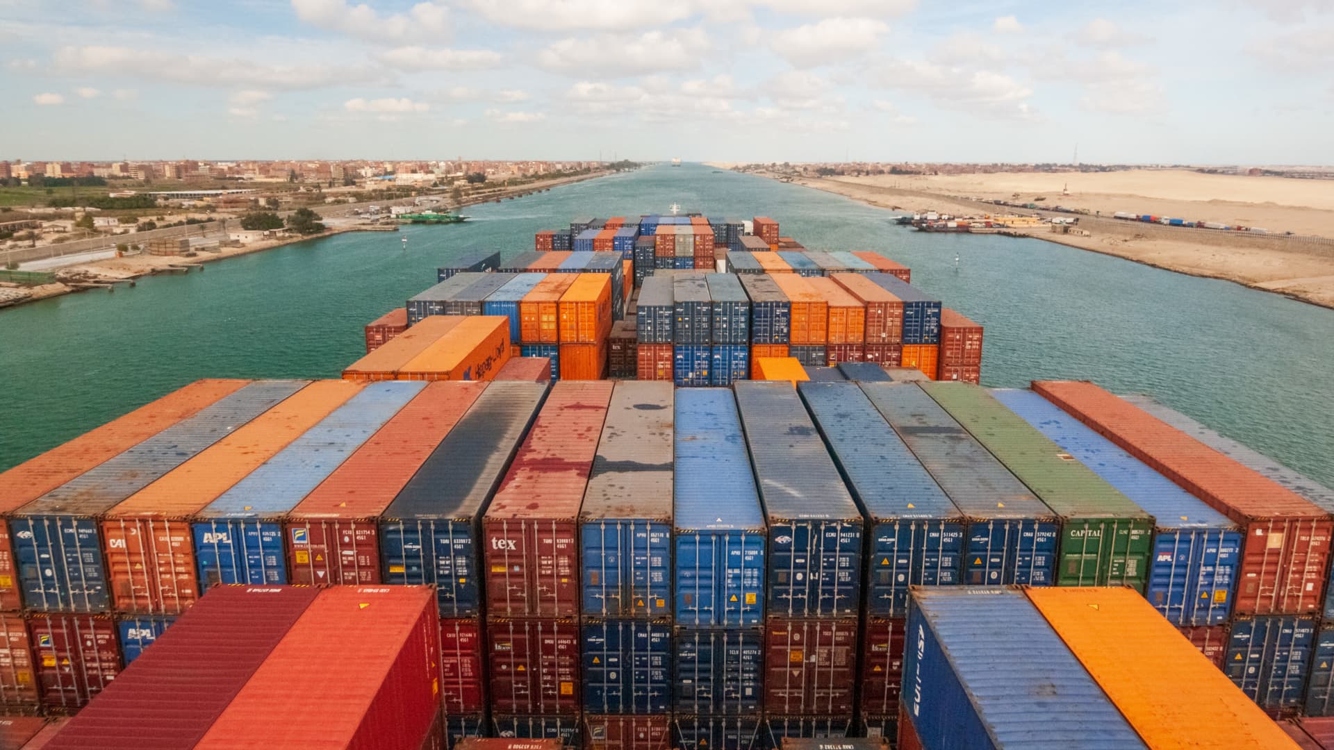 Shippers divert $35 billion in cargo from Red Sea