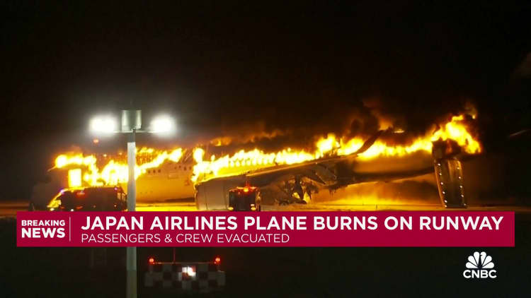 Five dead as planes collide at Tokyo airport; all passengers evacuate Japan Airlines flight