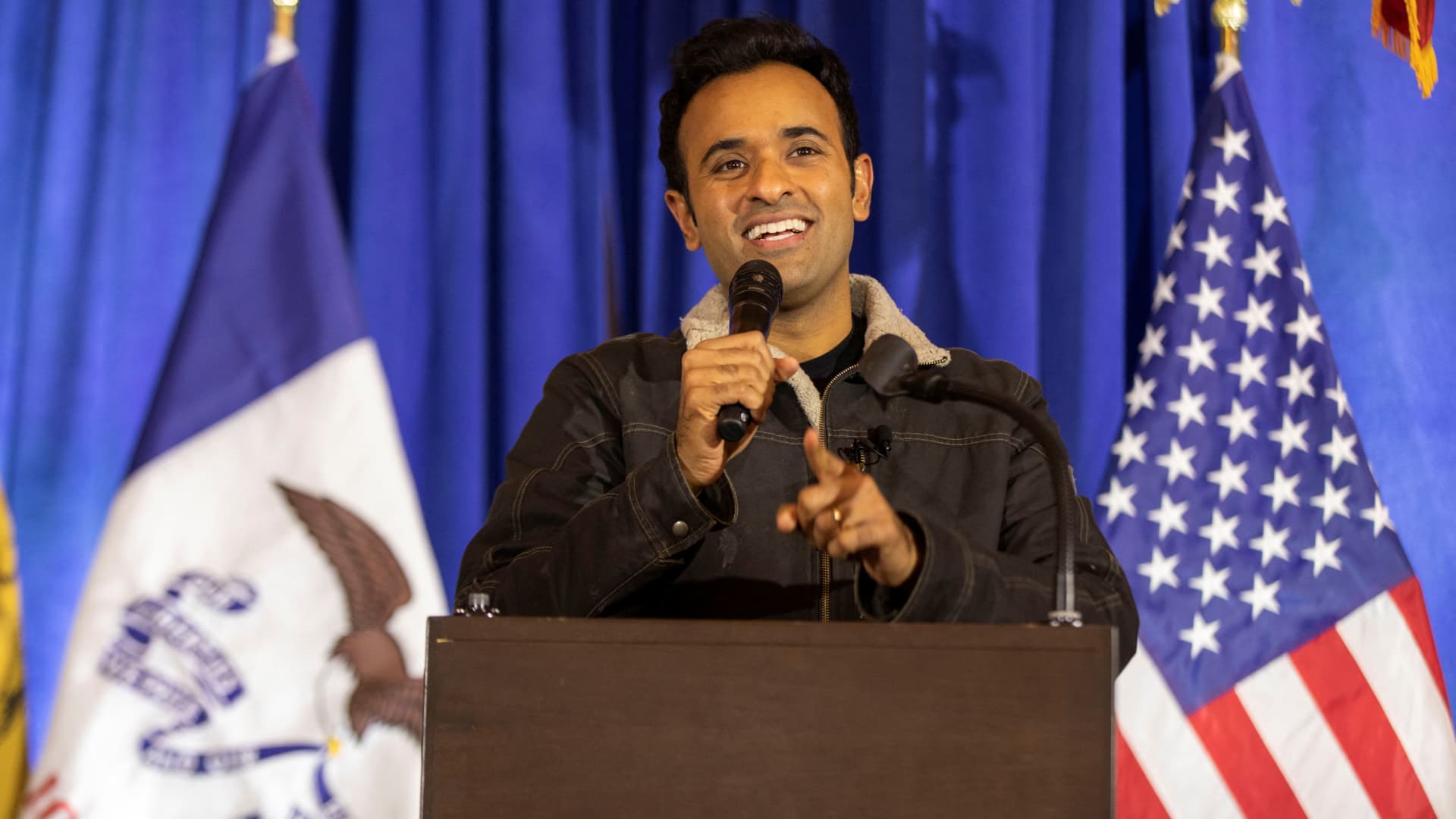 Republican presidential candidate and businessman Vivek Ramaswamy makes remarks during a protest against a planned CO2 pipeline at the Iowa state capitol rotunda in Des Moines, Iowa, U.S., January 10, 2024. 