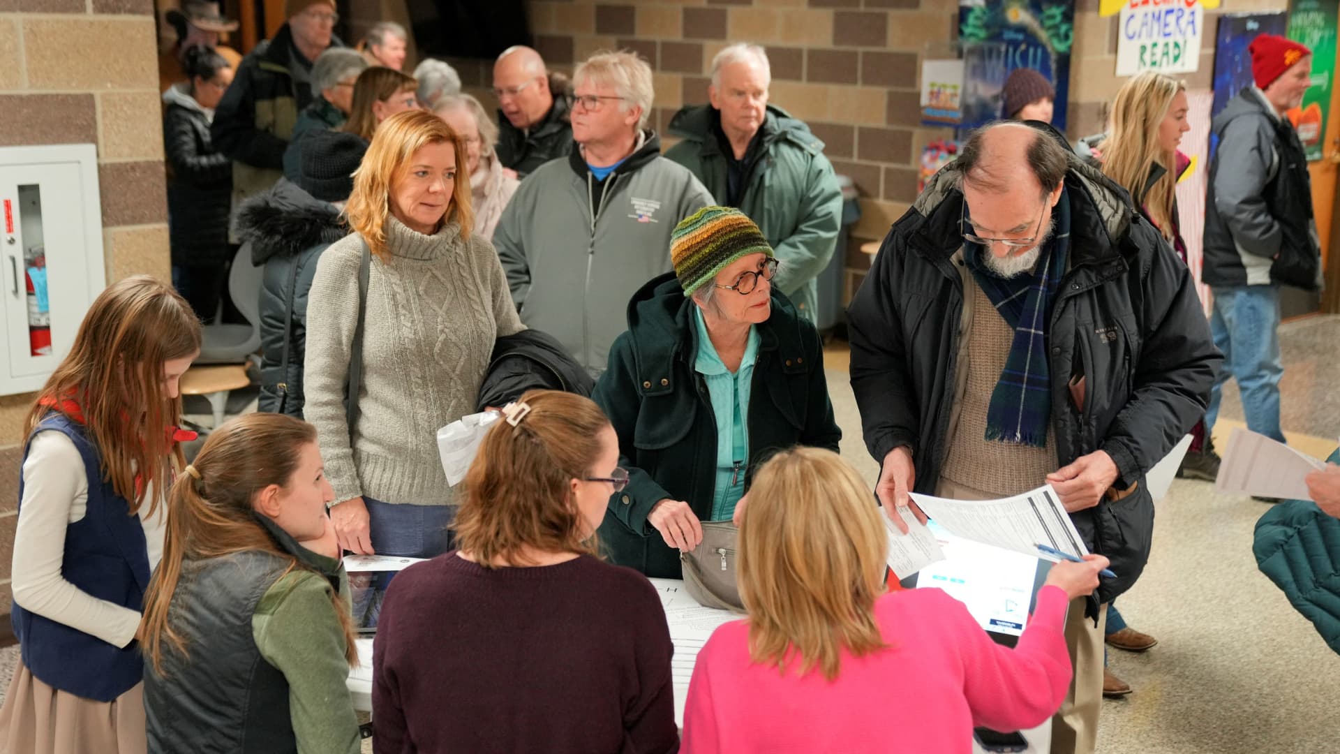 Voters participate in a caucus day at Fellows Elementary School to choose a Republican presidential candidate, in Ames, Iowa, U.S. January 15, 2024. 