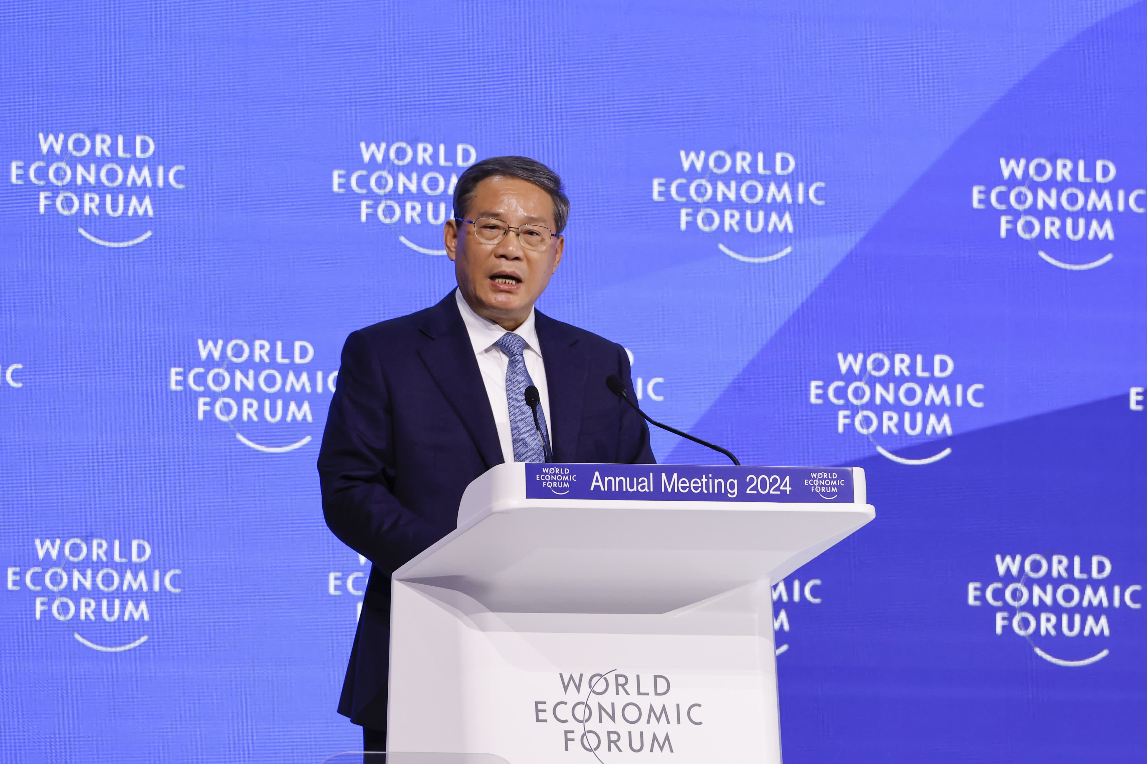 China’s premier tells Davos that innovation shouldn’t be used to restrict other nations