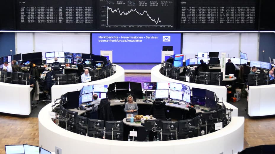 The German share price index DAX graph is pictured at the stock exchange in Frankfurt, Germany, January 19, 2024.     REUTERS/Staff