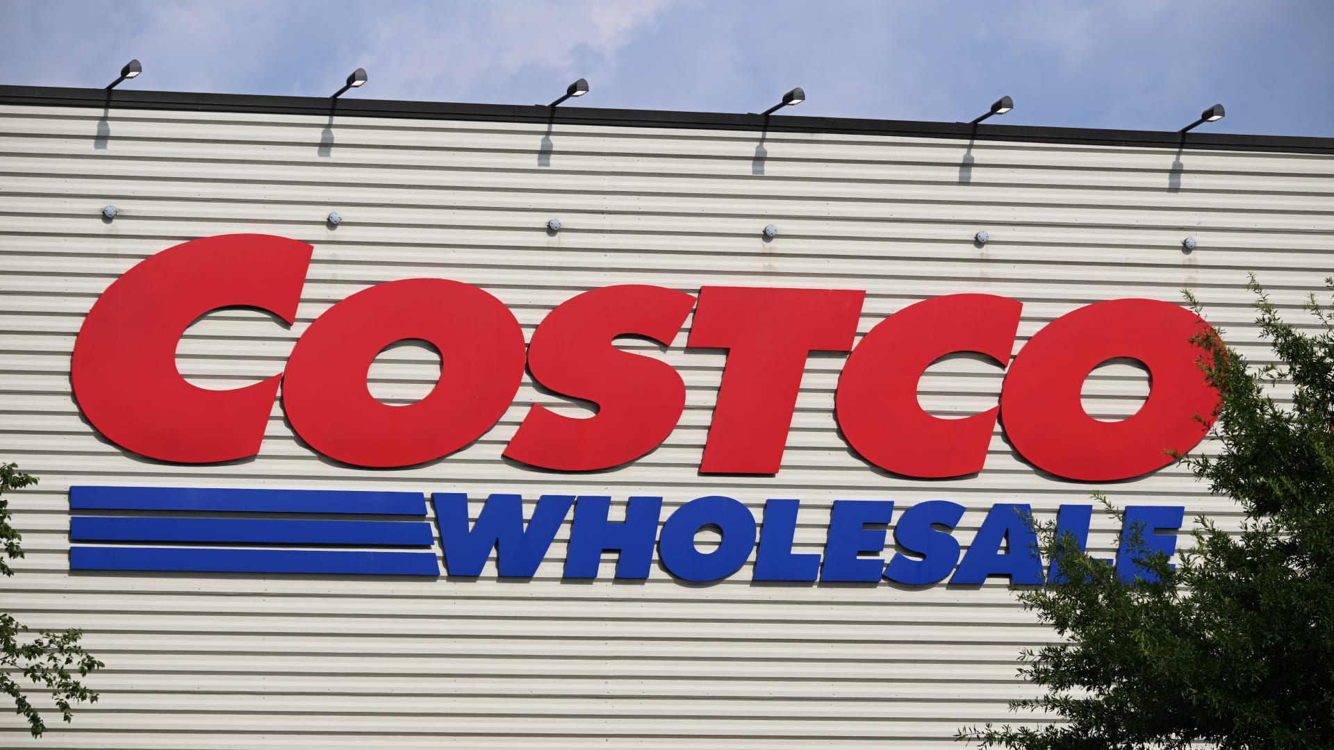 Jim Cramer: Costco has room to run despite a rich valuation and shares nearing all-time highs