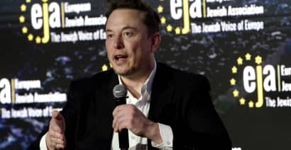 Lawyers seek nearly $6 billion in Tesla stock after getting Musk pay package struck down