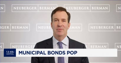 Investing in municipal bonds: Here's what you need to know