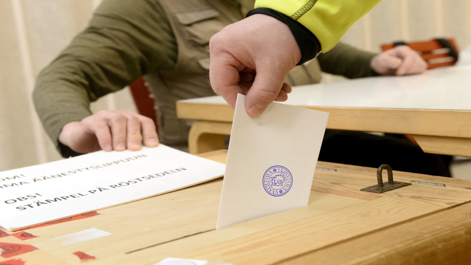 Finns go to the polls to elect a new president at an unparalleled time for the NATO newcomer