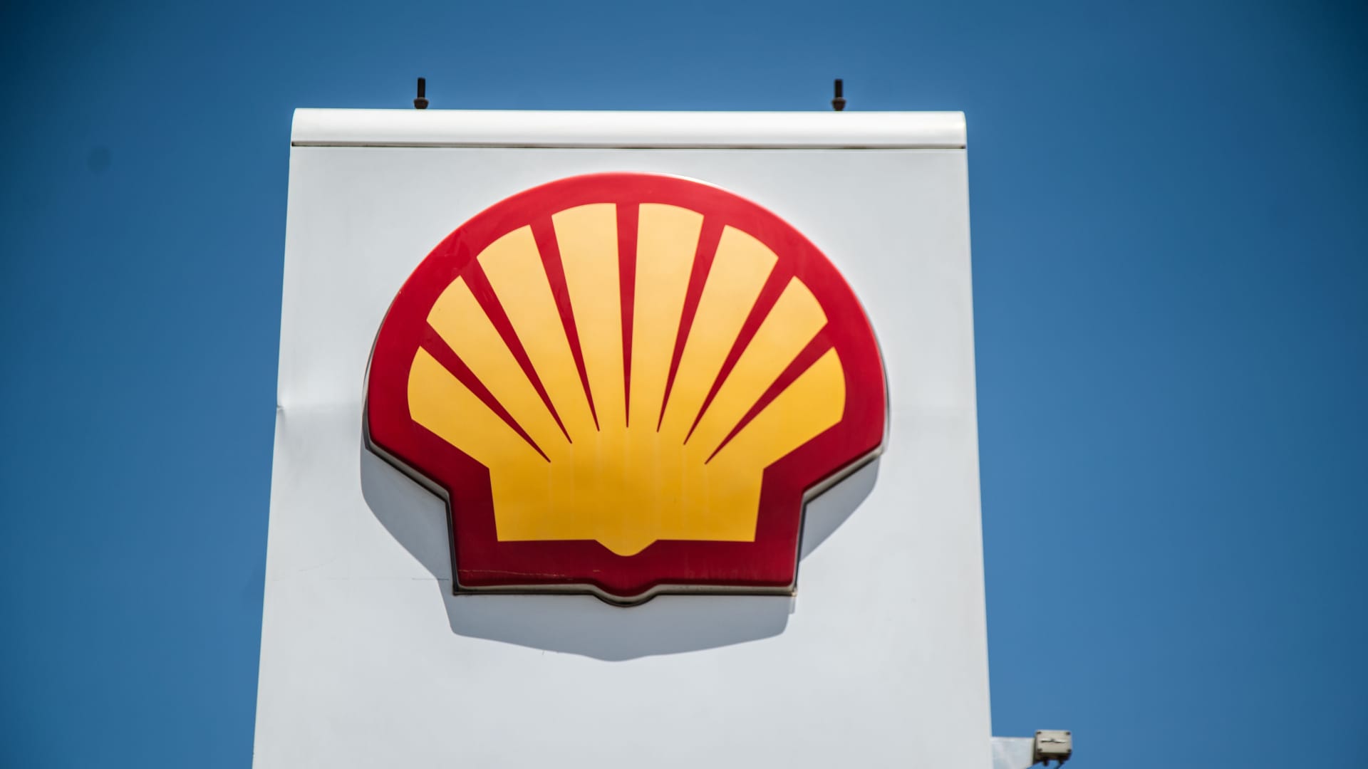  Oil giant Shell waters down its near-term emission cuts in strategy update