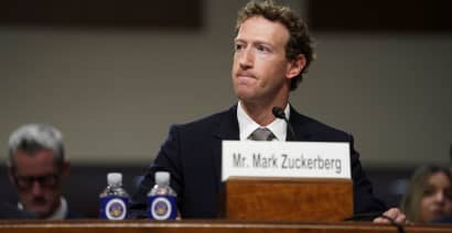 Meta tumbles 10% on weak revenue forecast and Zuckerberg's comments on spending