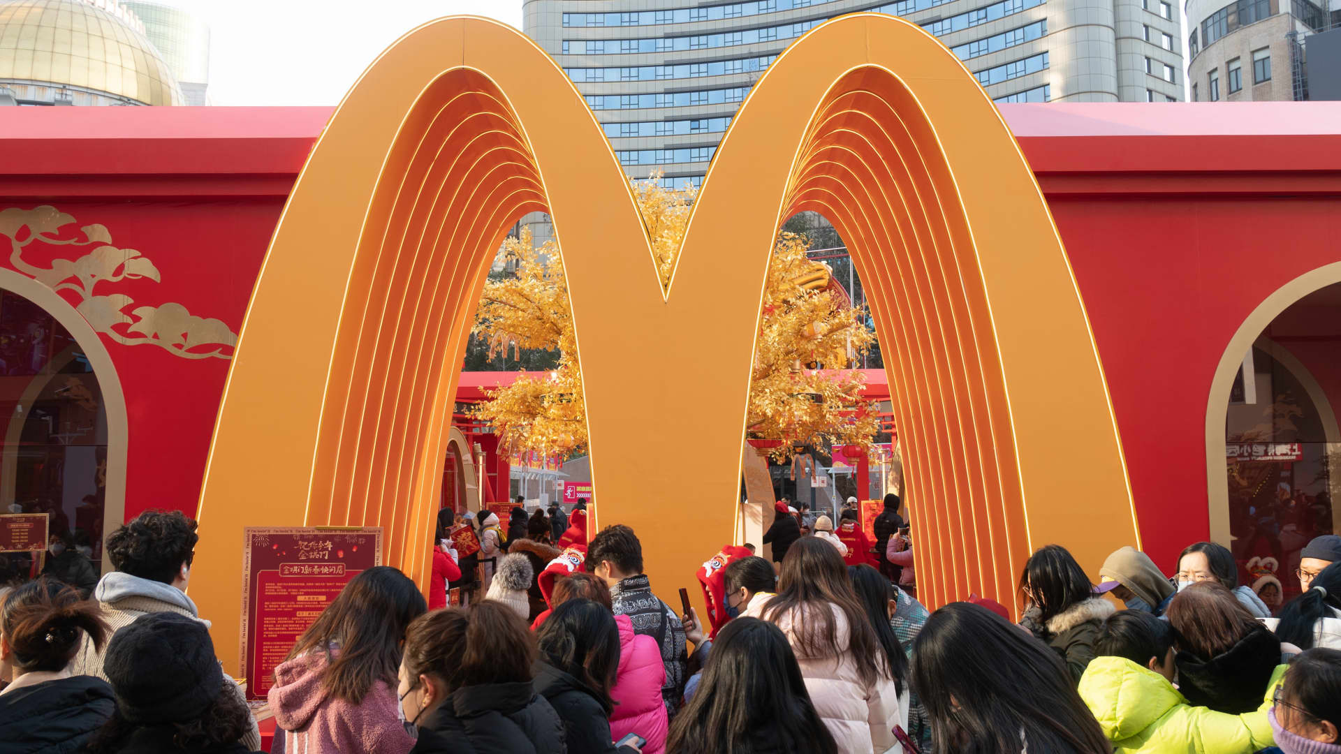 McDonald’s is about to report earnings. Here’s what to expect