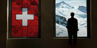Why is Switzerland home to so many billionaires?