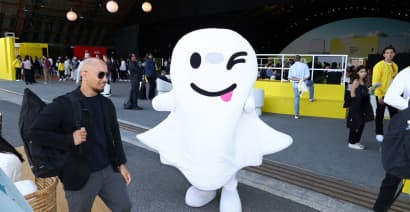 Snap shares rocket 28% on unexpected profit, better-than-expected revenue