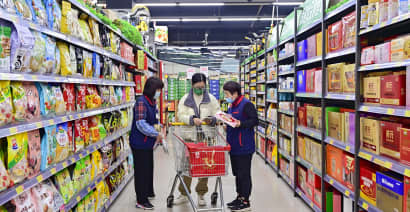 Emerging brands are grabbing market share in China and South Korea: Bain & Co.
