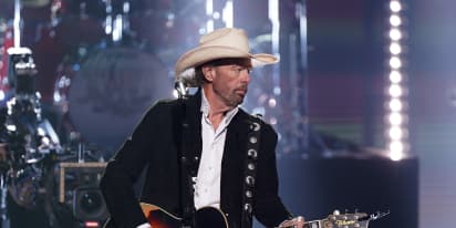 Country singer Toby Keith dies at age 62