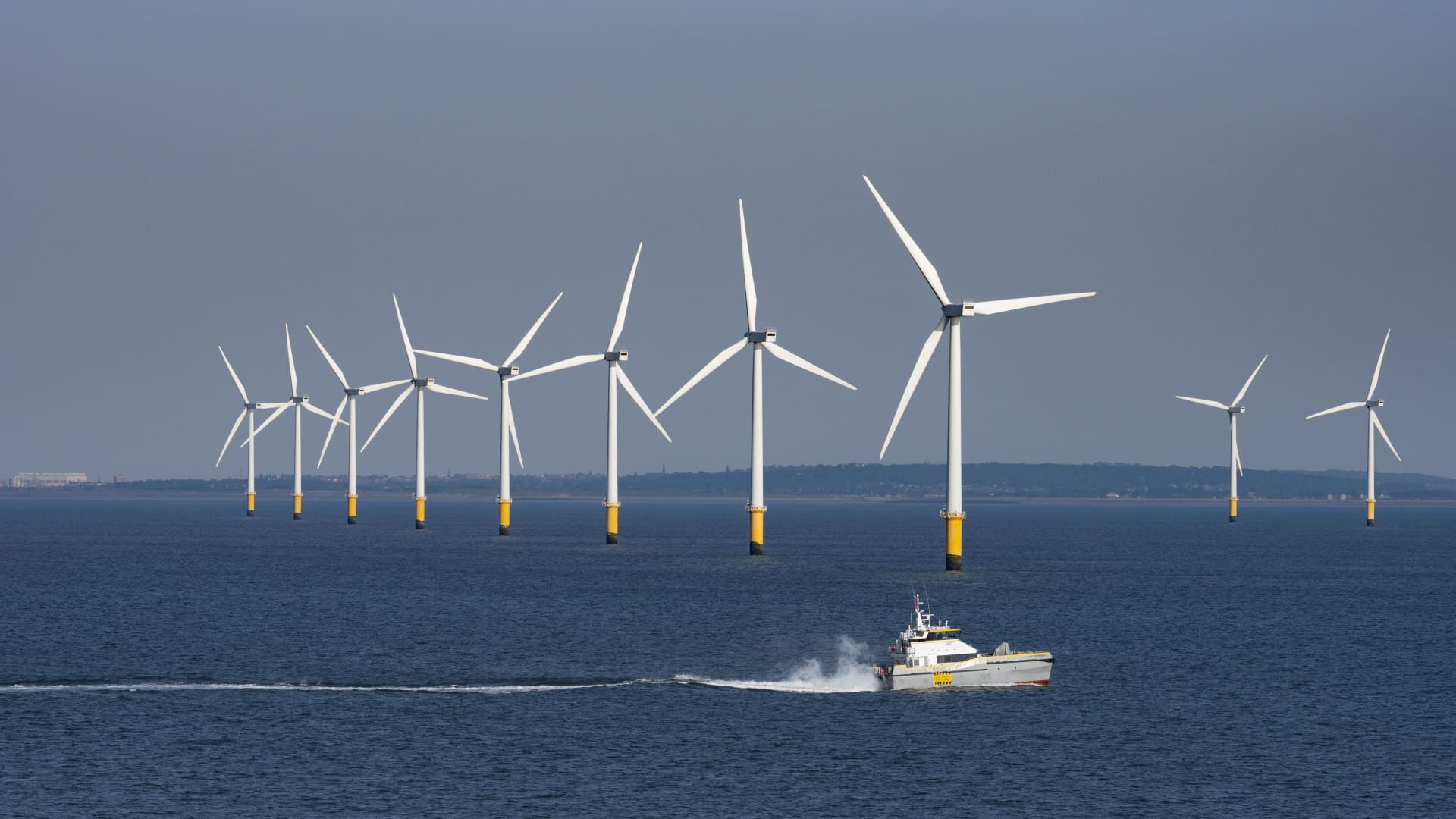 Renewables giant Orsted exits several offshore wind markets, pauses dividend after turbulent year