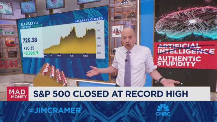 Jim Cramer talks 'authentic stupidity' happening in the markets