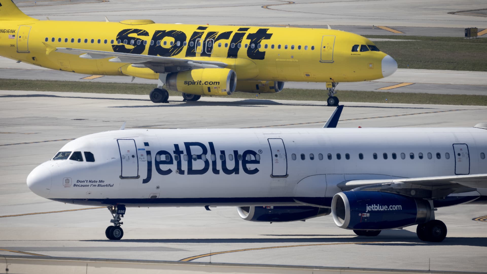 JetBlue, Spirit end $3.8 billion merger agreement after losing antitrust suit