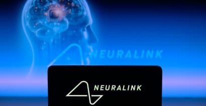 Neuralink shares video of patient chess player using signals from brain implant 