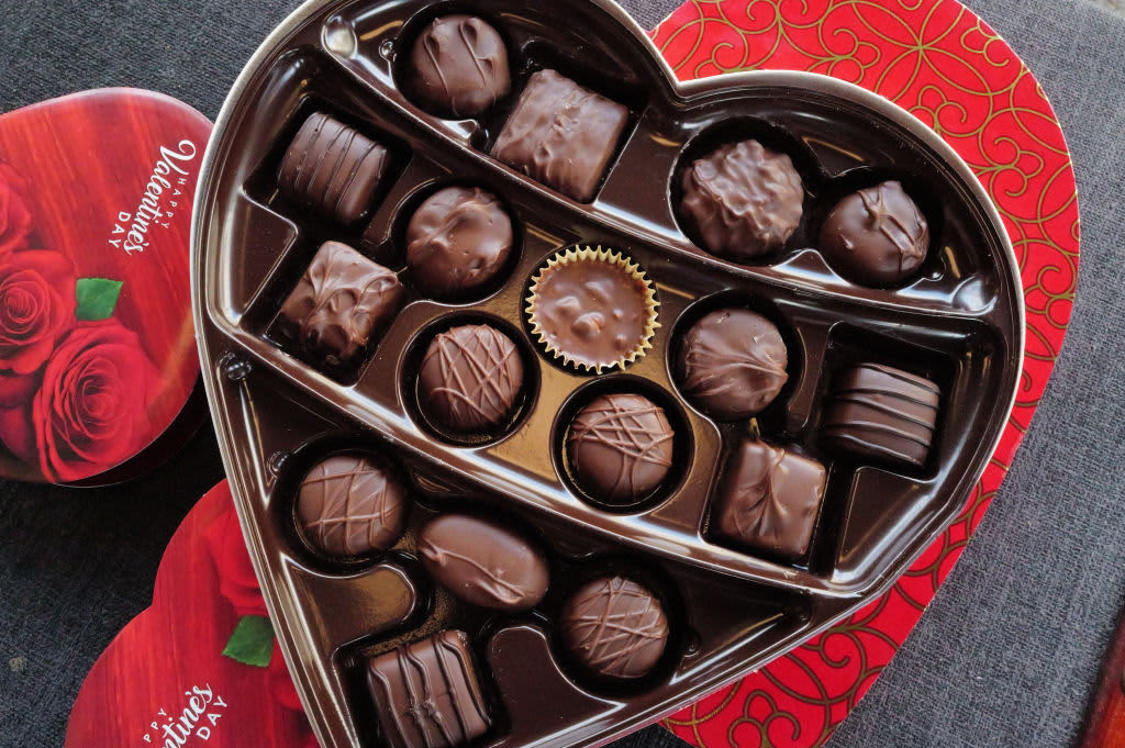Am Valentinstag steigen die Schokoladenpreise, da die Kakaoknappheit zunimmt