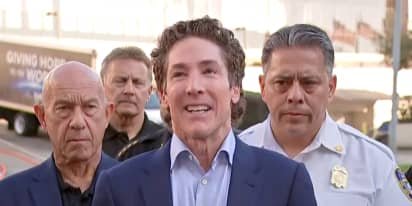 Woman killed after she opened fire in Joel Osteen’s megachurch, boy with her shot, hospitalized