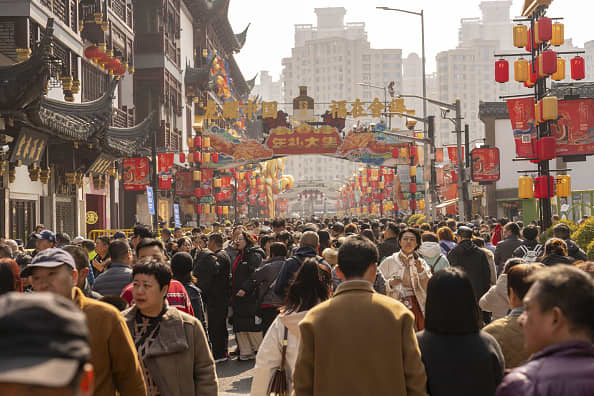 Wydatki na podróże świąteczne w Chinach z okazji Nowego Roku Księżycowego przekraczają poziom sprzed pandemii