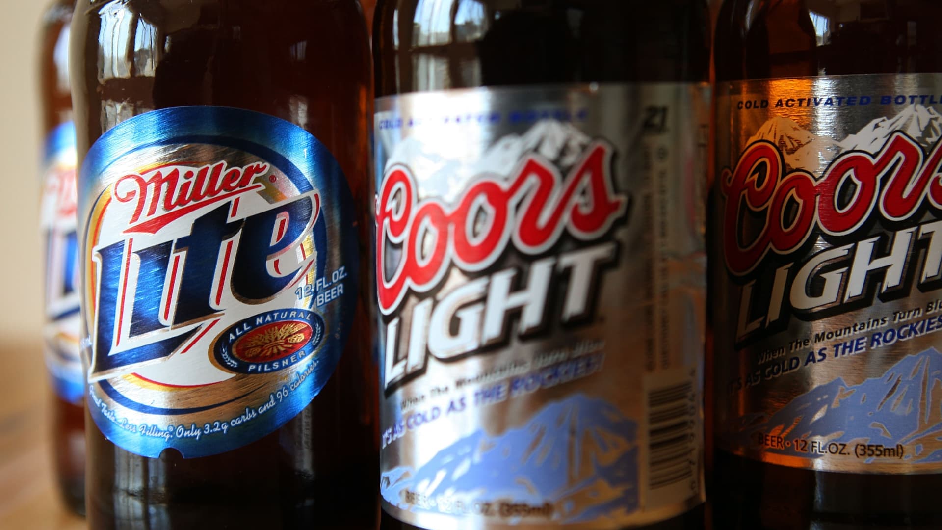 Molson Coors seems to lock in market share features as shoppers shift away from Bud Mild