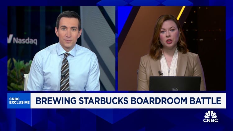 Labor coalition accuses Starbucks of â€˜flawedâ€™ union strategy
