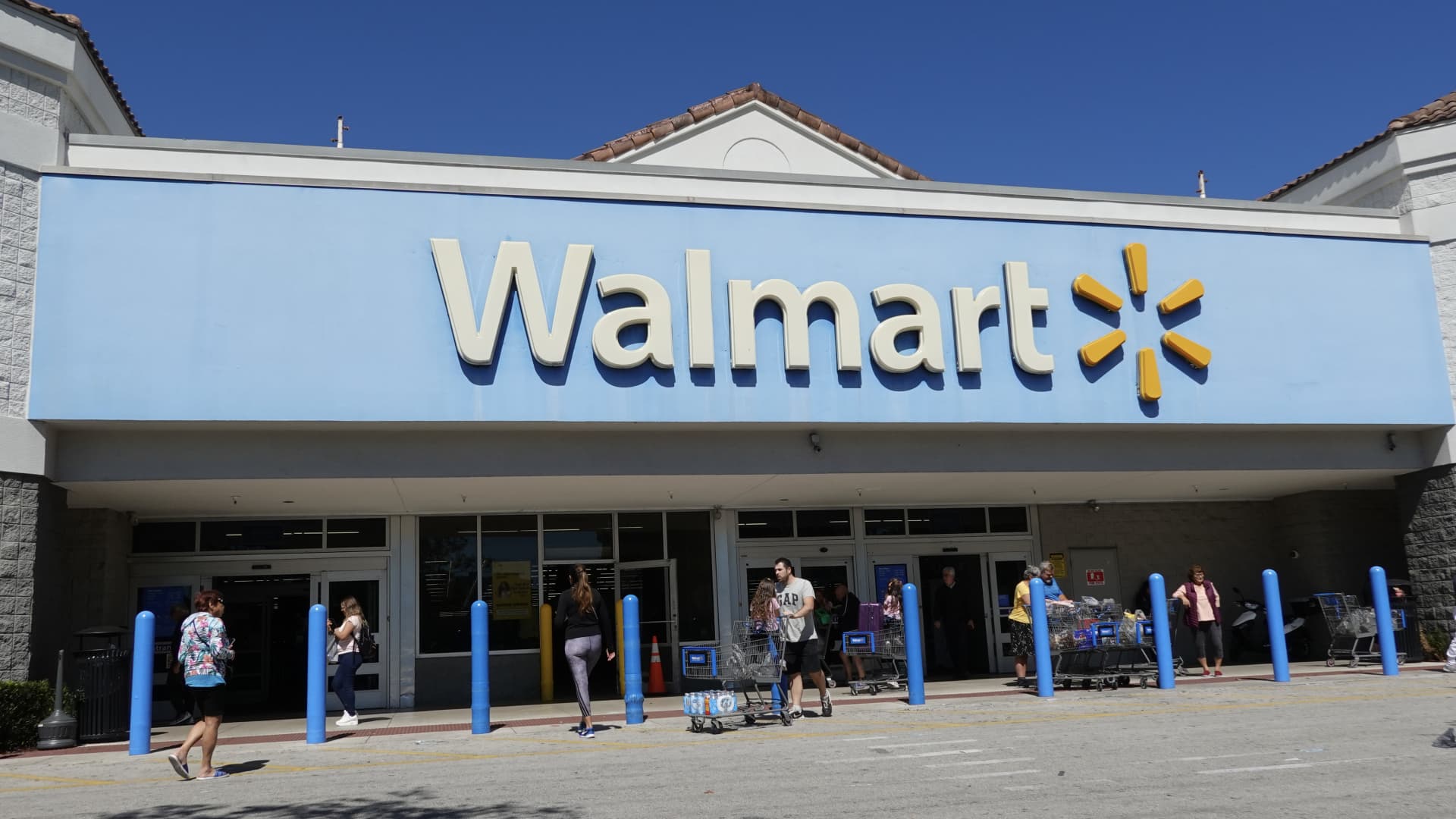 Walmart is laying off, relocating hundreds of corporate workers across the country. Read the memo