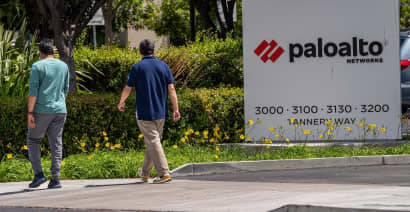 Palo Alto shares plunge after company cuts full-year billings, revenue guidance