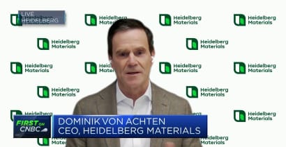 German housebuilding is in a 'confidence crisis,' Heidelberg Materials CEO says