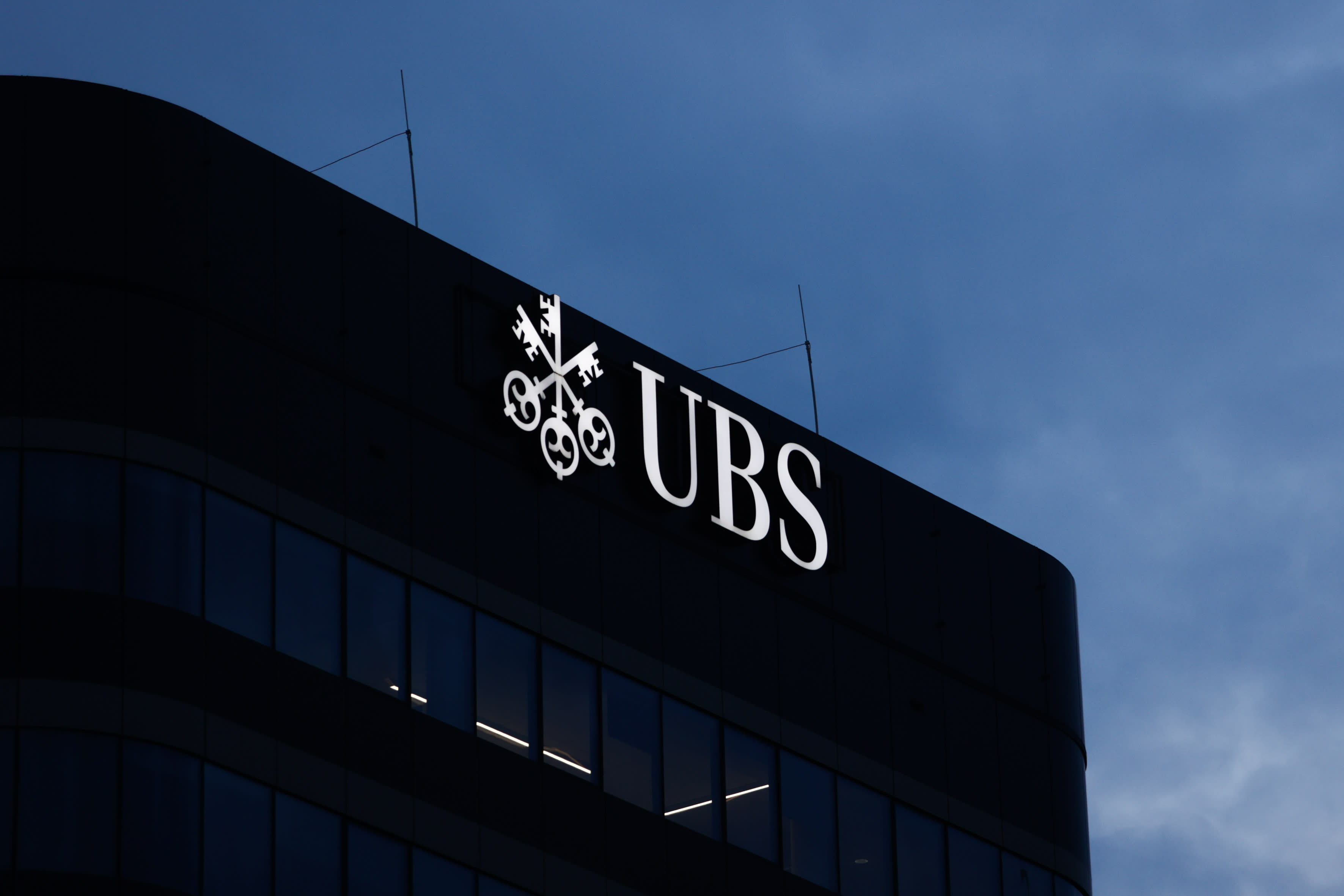 Печалби на UBS за първото тримесечие на 2024 г