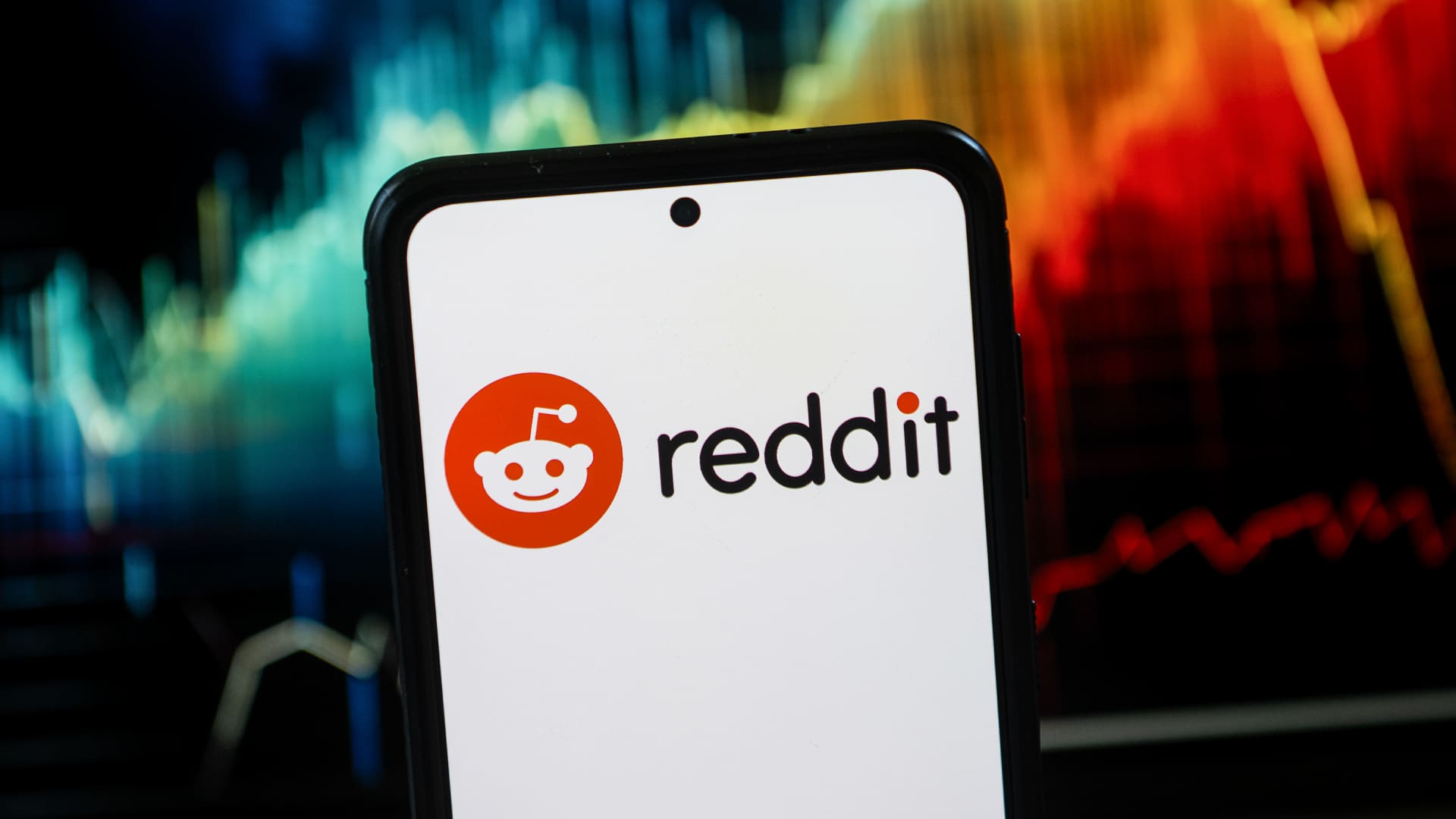 Reddit costs IPO at  per share, valuing company at .5 billion