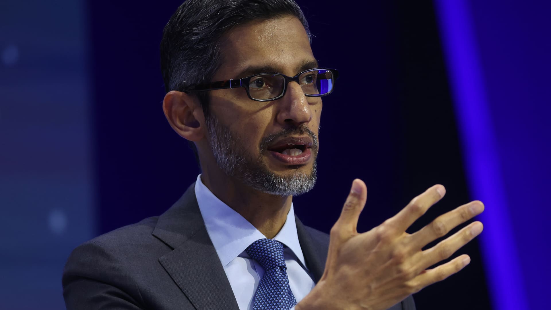 Google CEO Condemns Gemini AI Blunder as ‘Unacceptable’ to Employees
