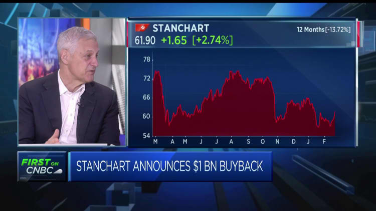 Standard Chartered CEO reports 'very good growth' in China despite slowing growth