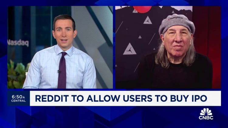 Reddit going public will be 'forced' to find a way to profit, says Delicious Live's Tom Sosnoff