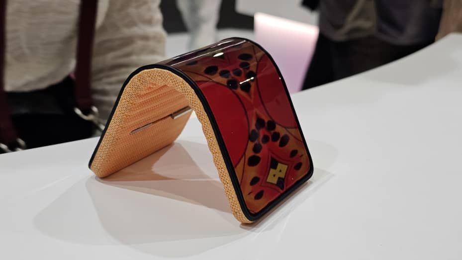 Motorola's "adaptive display concept" was on display at Mobile World Congress in Barcelona. The smartphone can bend in various ways. 