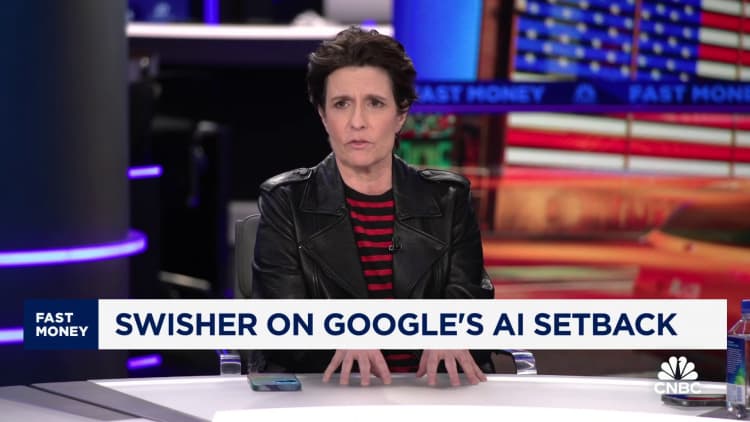 Watch CNBC's full interview with Author and Podcast Host Kara Swisher