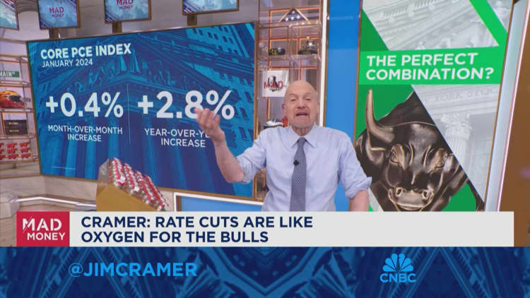 Rate cuts are like oxygen for bulls, says Jim Cramer
