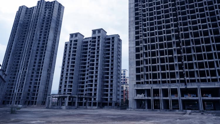 Como estourou a bolha imobiliária na China