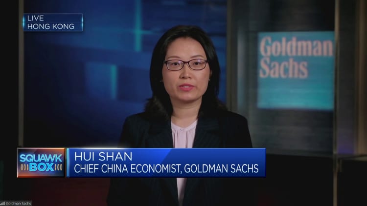 Goldman Sachs explains why China's growth rate is falling but more new jobs are expected