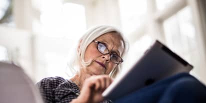 Women's retirement prospects can be ‘bleak,’ but there are ways to prepare