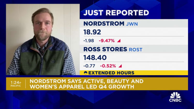 Nordstrom shares sink on weak guidance, CFRA's Zachary Warring says move is 'just a breather'
