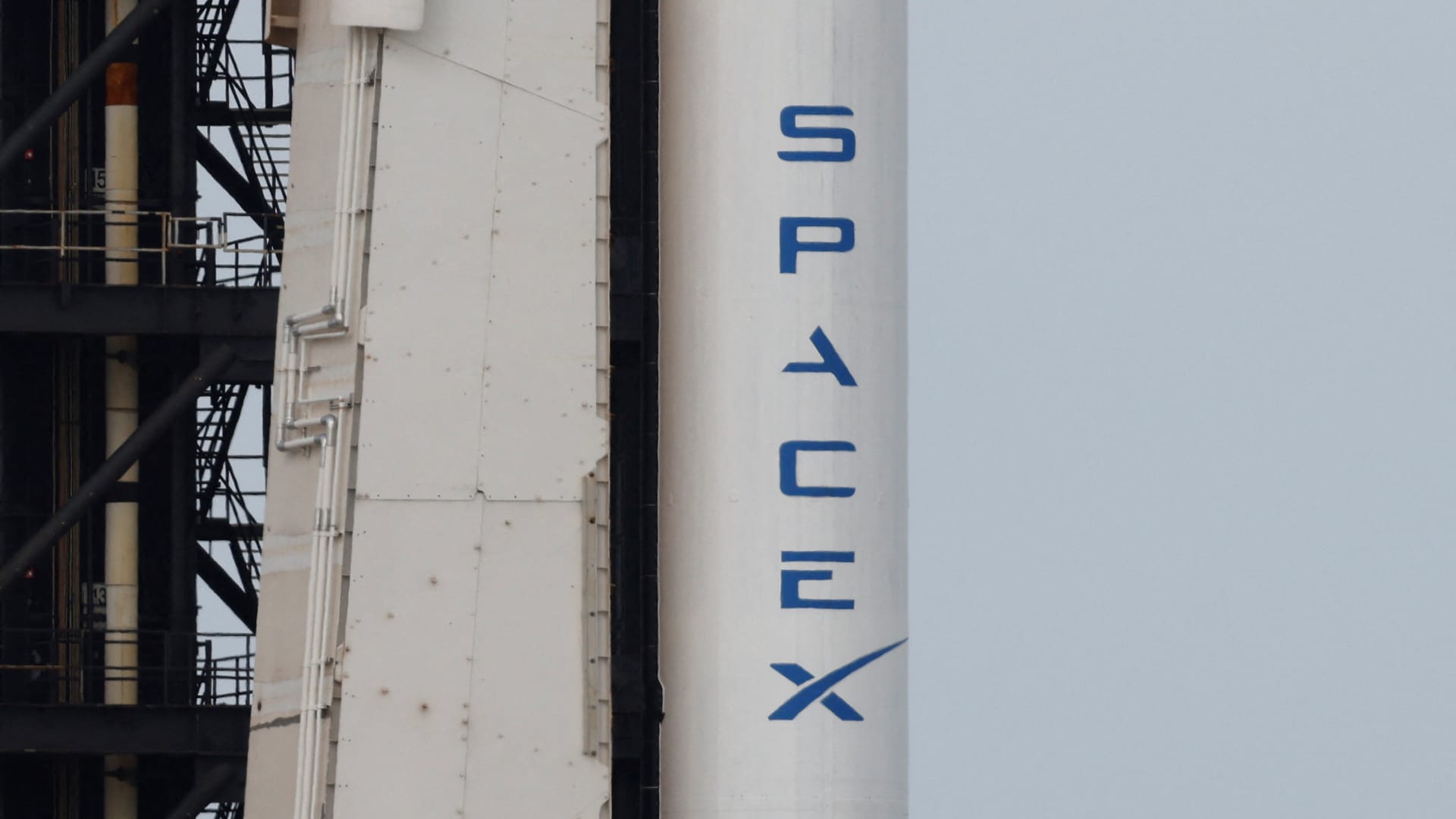 SpaceX hit with new NLRB complaint over severance agreements, dispute resolution rules