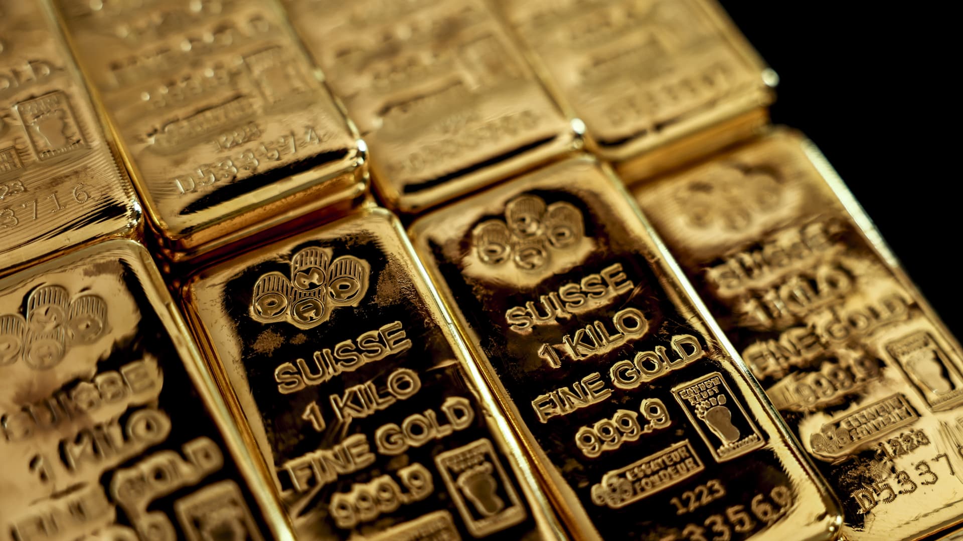 Gold is shining ‘bright like a diamond’ and could hit $3,000, says Citi